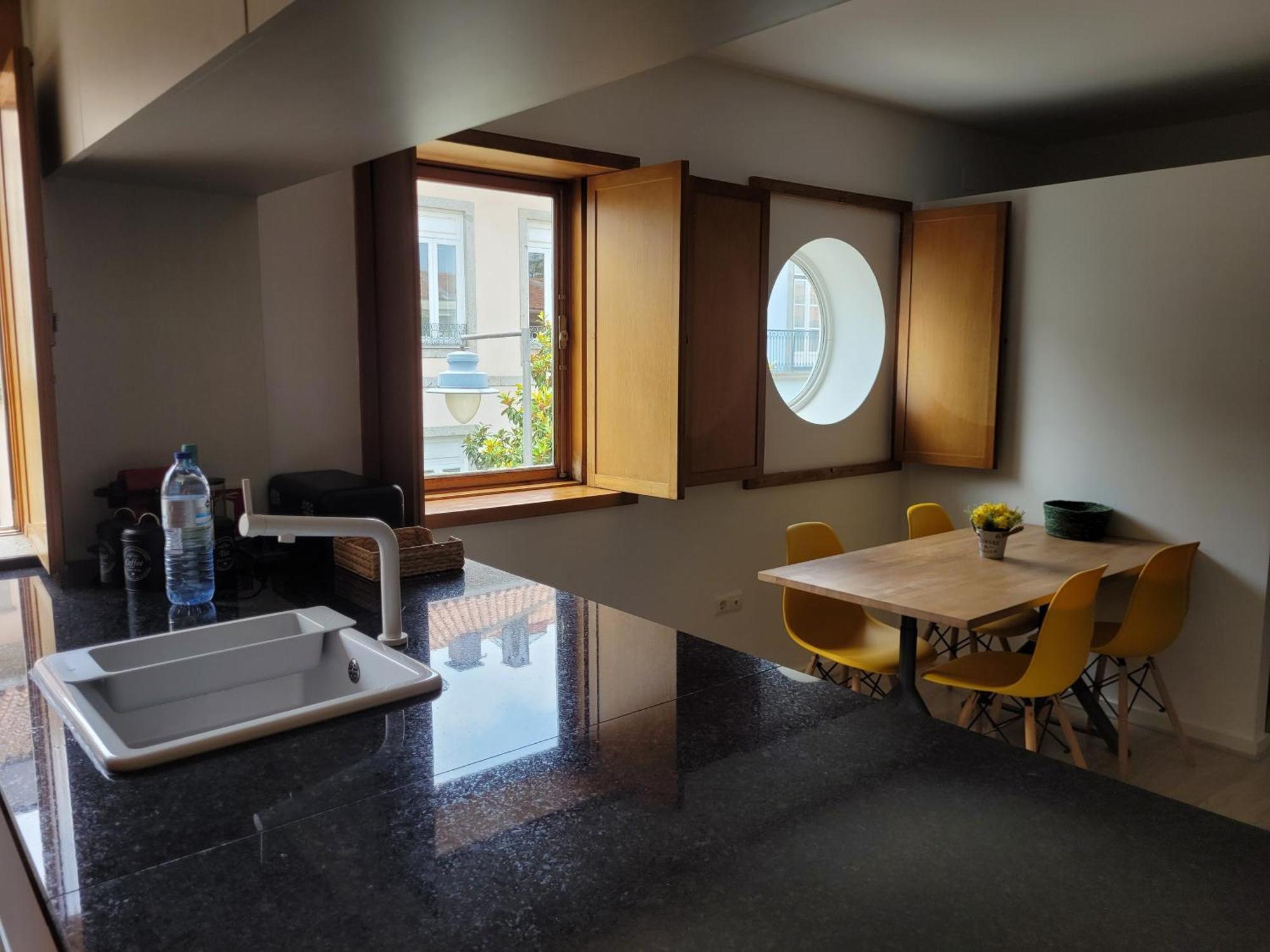 Apartamento Familiar Na Se De Braga - Afonso Henriques Экстерьер фото